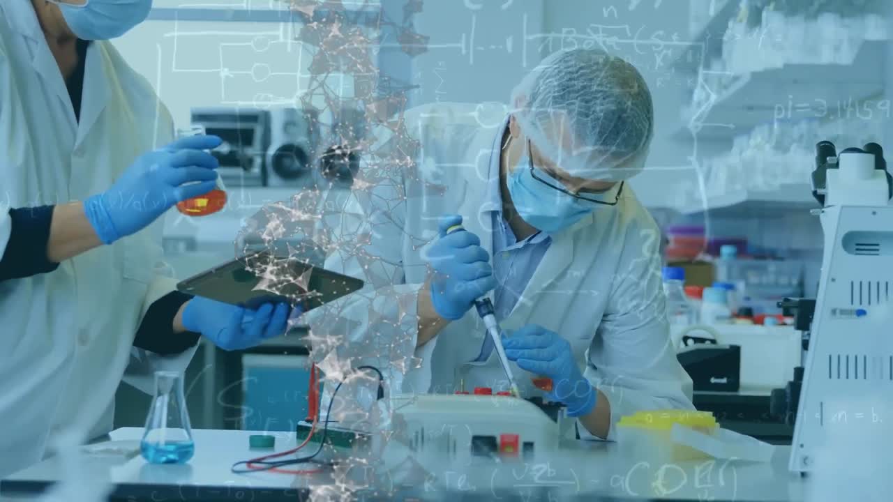 animación de la hilera de adn girando con cálculos sobre trabajadores de laboratorio en el fondo.