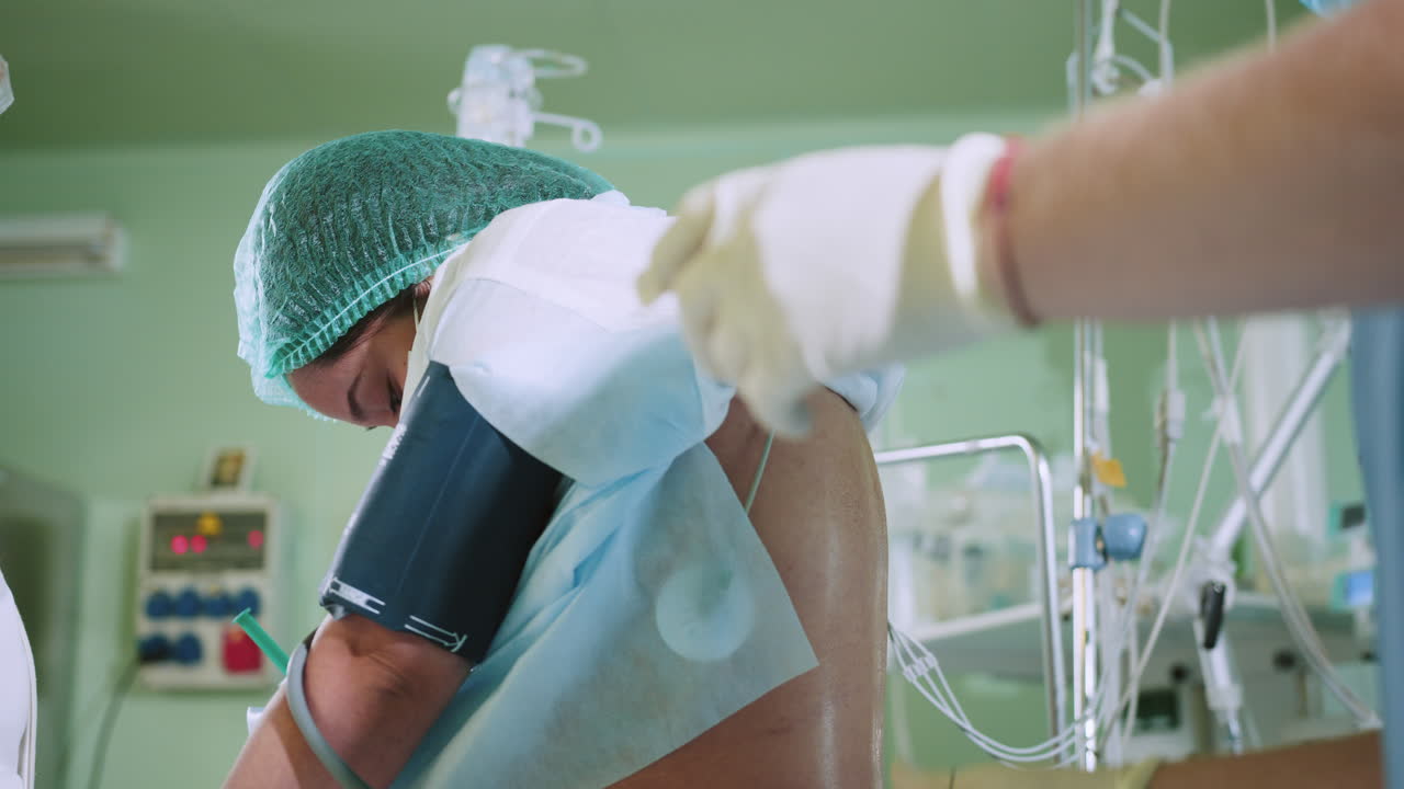 examen del paciente en el entorno hospitalario