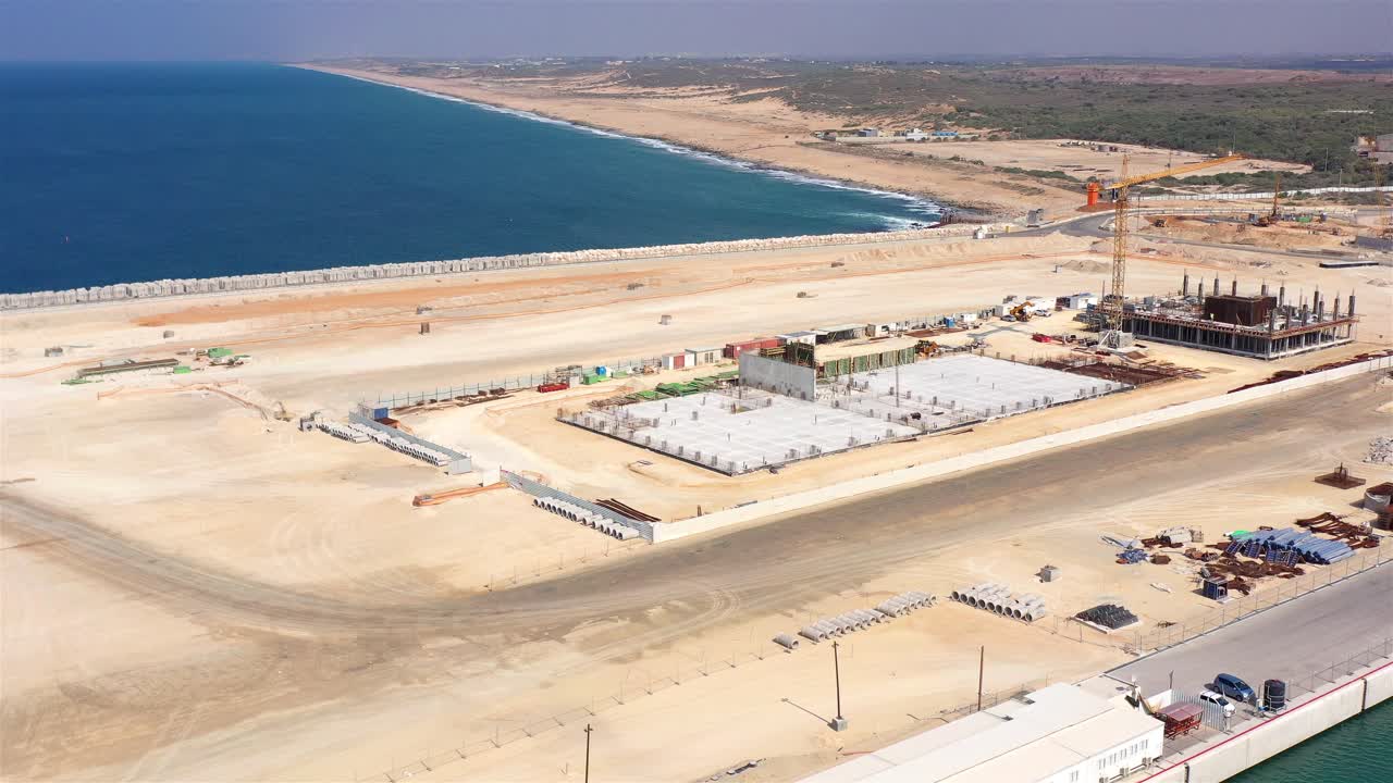 vista aérea del sitio de construcción costera