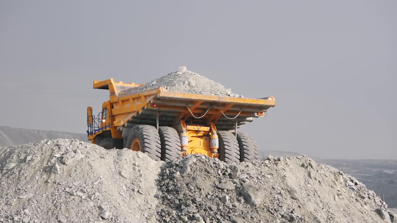 Mining Truck Loading in Quarry