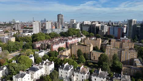 런던의 패딩턴 지역 (영어: paddington area of london) 은 영국 아파트 및 주택에 관한 지역이다.