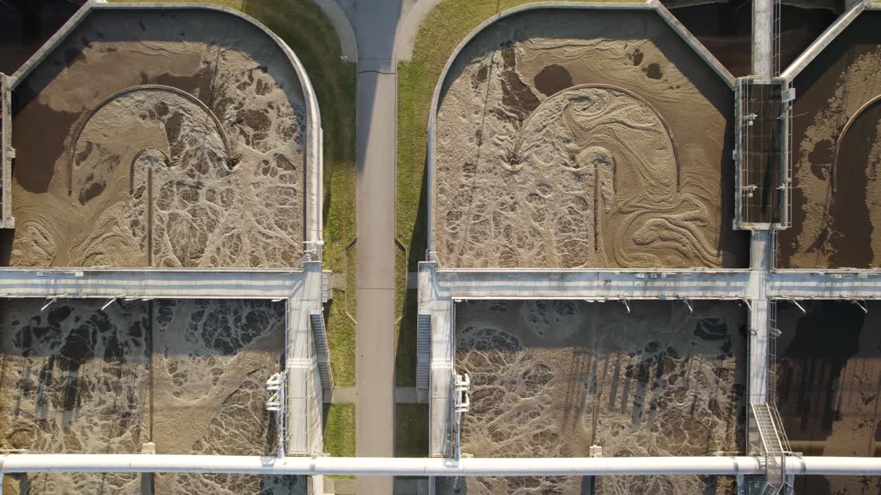 폭기조의 공중 하향식 세부 사항