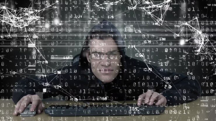 Animation von Netzwerk mit Datenverarbeitung über einem Hacker mit Computertastatur