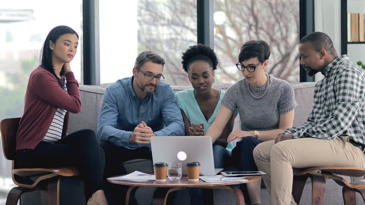 그들은 훌륭한 시너지 효과를 누리고 있습니다.