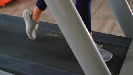 Runner-on-treadmill