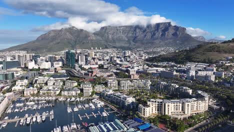 Downtown-City-At-Cape-Town-In-Western-Cape-South-Africa