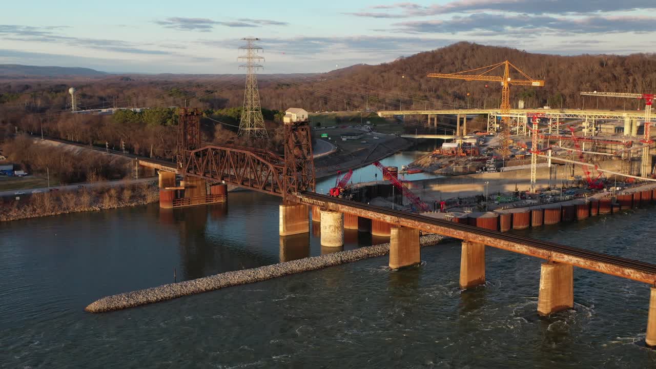 Stunning 4K drone footage of Chickamauga Dam, showcasing its structure, the Tennessee River, and scenic beauty. Perfect for infrastructure, travel, or history projects