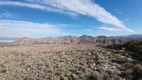 Desert-Mountains-and-Rock-Formations