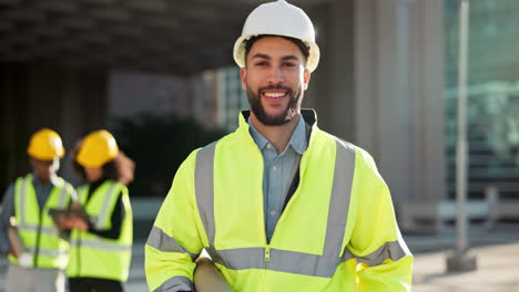 hombre feliz, arquitecto y ciudad para la construcción