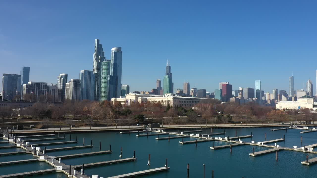 버넘 하버에서 시카고 사우스 루프 스카이라인