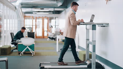 Un-Gimnasio-En-El-Lugar-Para-El-Empresario-Con-Poco-Tiempo