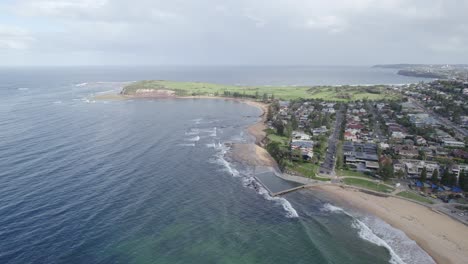 Collaroy-Rock-Pool-And-Fishermans-Beach-In-Sydney,-NSW,-Australia---aerial-shot