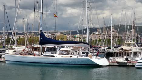 Barcelona-Yachten-00