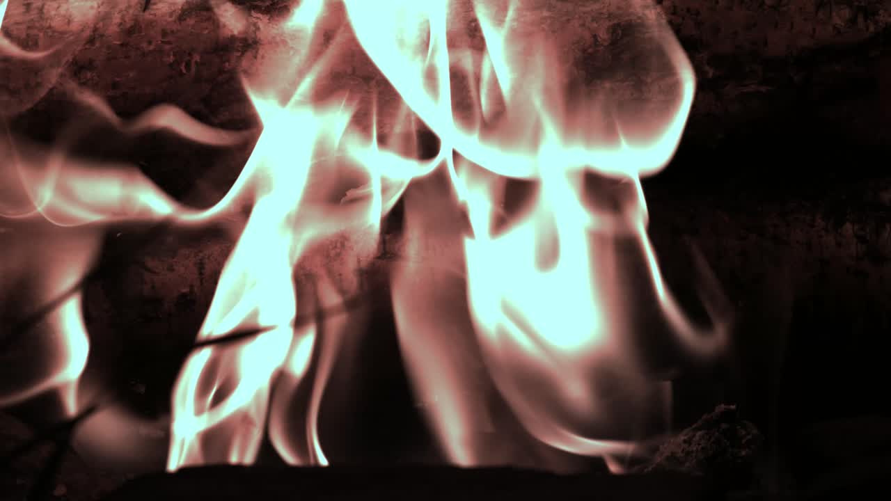 огонь в камине