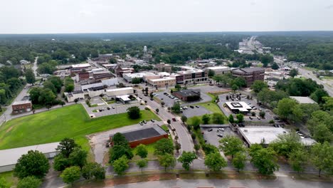 Hoher-Luftauszug,-Rockingham,-North-Carolina,-North-Carolina