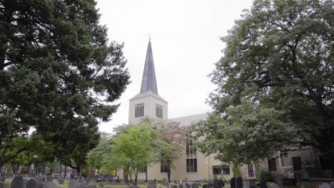 Detail-Der-Grabsteine-Auf-Dem-Alten-Friedhof,-Einem-Der-ältesten-Friedhöfe-Der-USA