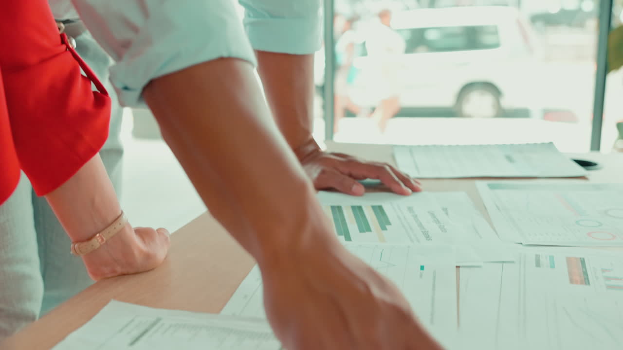 documentos, planificación y trabajo en equipo con las empresas