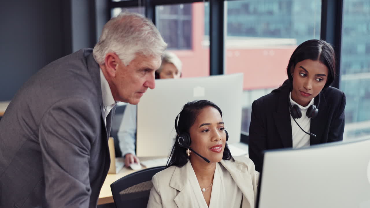 Senior businessman, call center