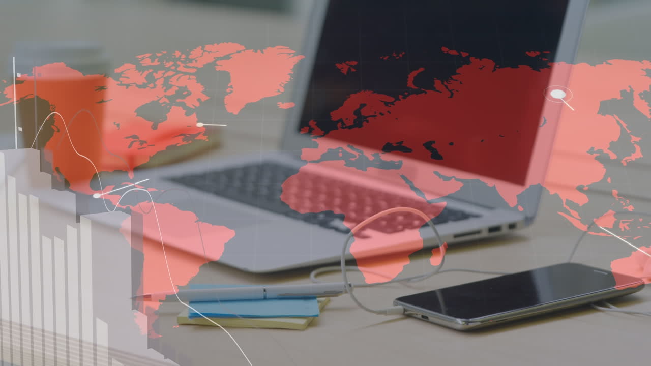 노트북과 세계 지도에서 데이터 처리의 애니메이션