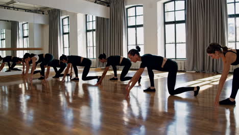women in a fitness class