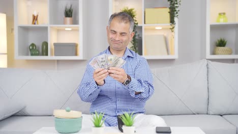 un tipo consistente que ahorra dinero.