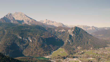 Herbstlandschaft-In-Bayern,-Deutschland-|-4k-Uhd-D-log-–-Perfekt-Für-Die-Farbkorrektur