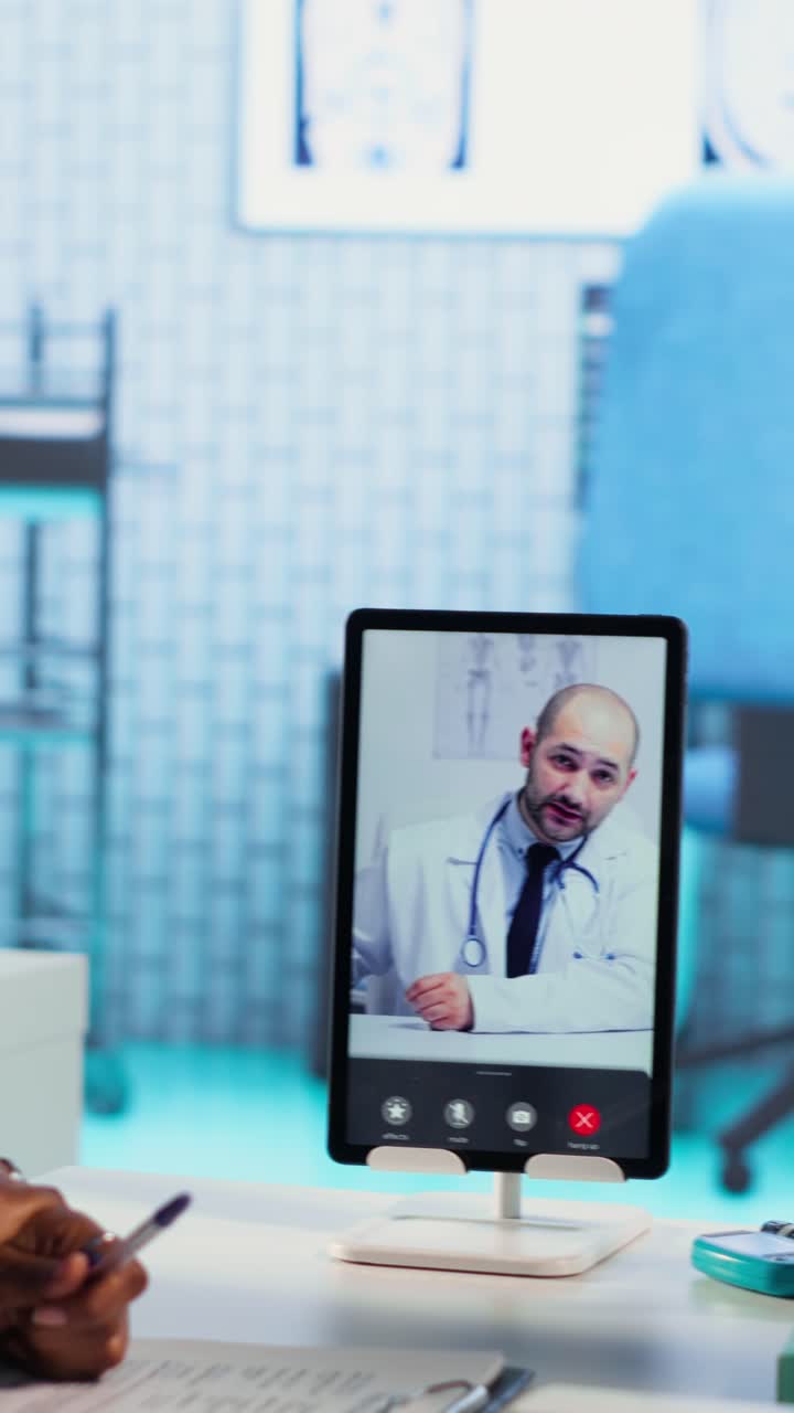 Videoconsulto medico.