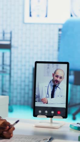 doctor's video consultation