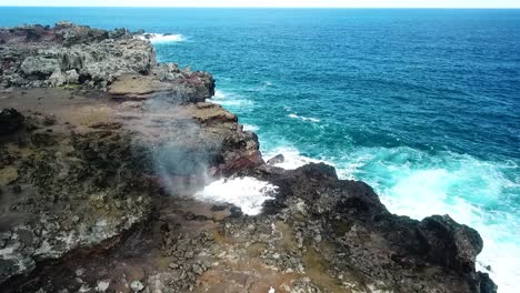 Hawaii---Ralaxing-at-the-Nakalele-Blowhole-part-1