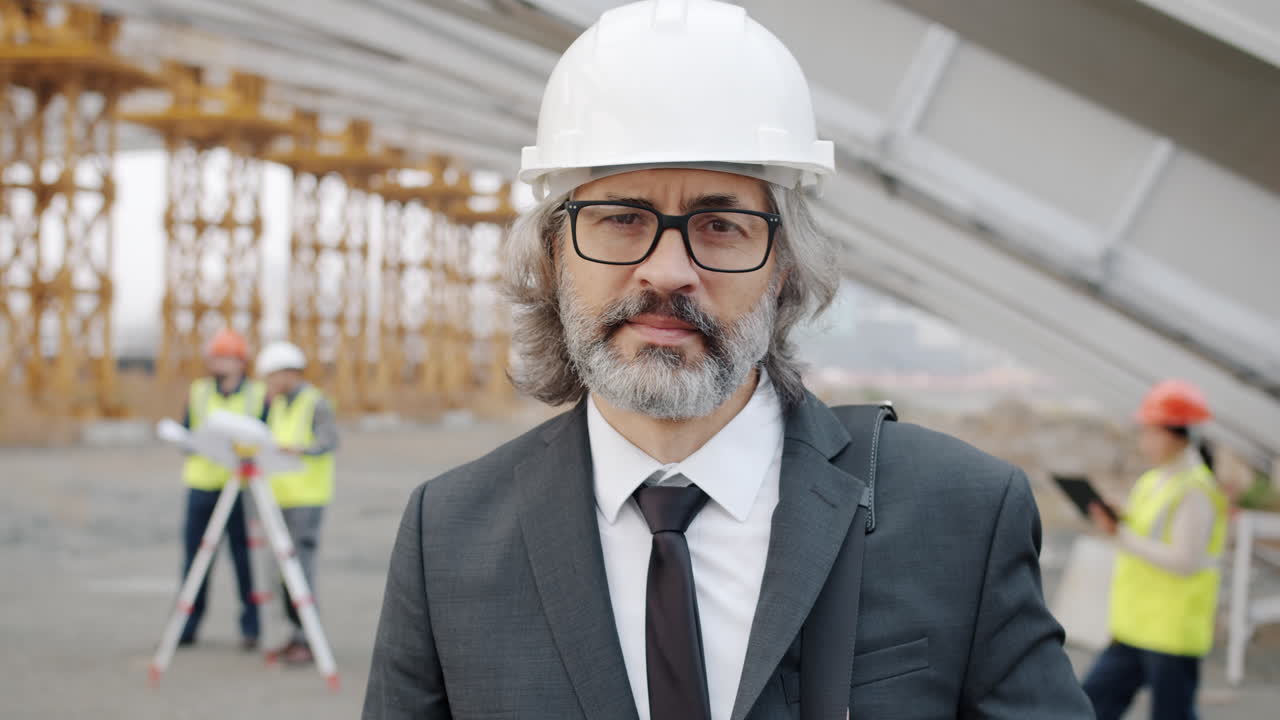 Ingeniero de obras de construcción