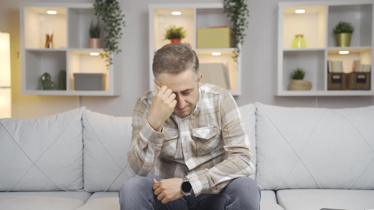 우울한 불행한 사람.