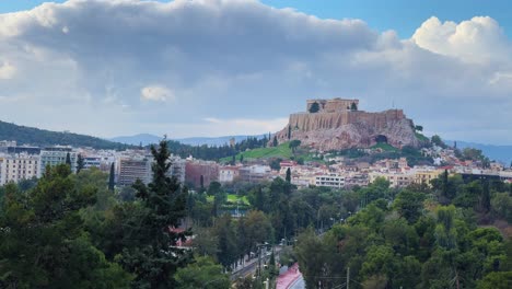 Atenas,-Acrópolis-En-El-Horizonte