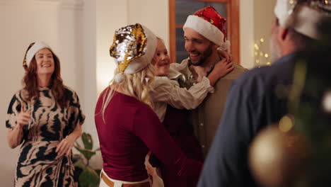 la fiesta de navidad es divertida.