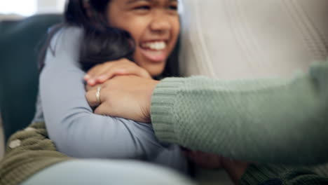 Sofa,-mother-and-daughter-playing