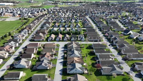 a beautiful establishing shot of a residential area of the usa