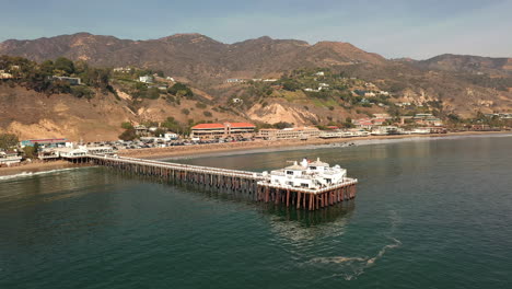 4k-drone-view-of-Malibu-Pier-in-Los-Angeles,-California