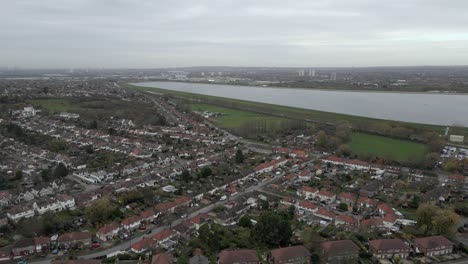 Chingford-London-Luftaufnahmen-über-Häusern