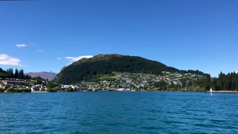 Wide-shot-of-Queenstown-Hill-on-beautiful-sunny-day