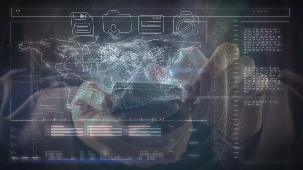 animación de procesamiento de datos e iconos y mapa del mundo sobre una mujer caucásica usando un teléfono inteligente