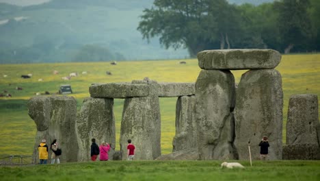 Stonehenge-03