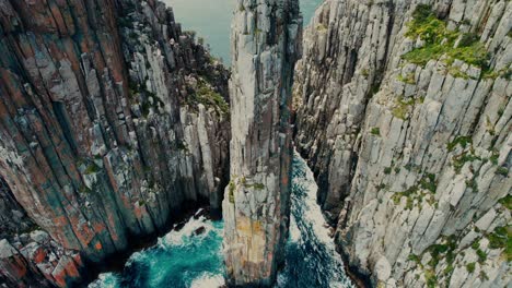 vista de cabo hauy drone en tasmania, australia 2