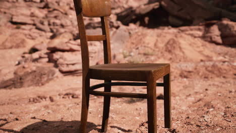 old-wooden-chair-on-rocks-of-Grand-Canyon