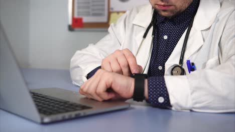 tiempo de control médico