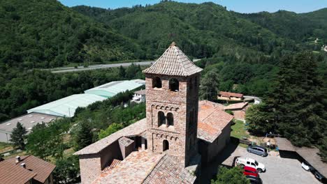 Church-tower-at-Esglèsia-de-Sant-Vicenç-d'Espinelves,-Girona-in-Spain
