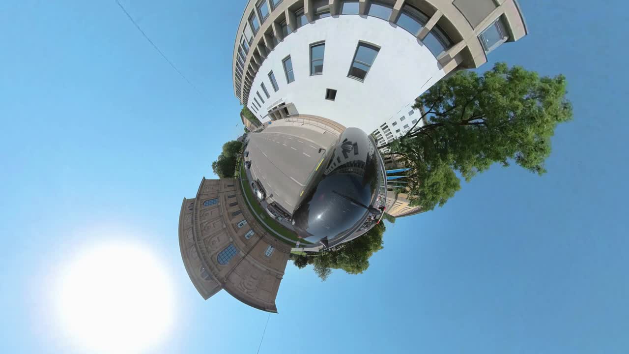 pequeño formato de planeta de múnich en alemania