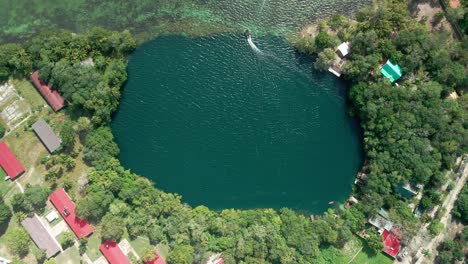 墨西哥巴卡拉湖 (bacalar lagoon) 的自然奇迹