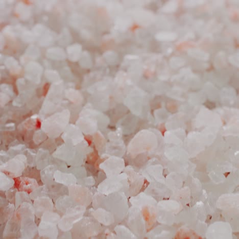 Himalayan-salt-crystals-1