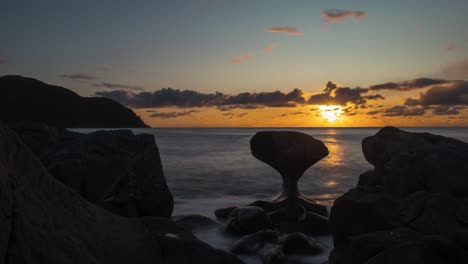 Zeitraffer-Eines-Sonnenuntergangs-Am-Kannestein