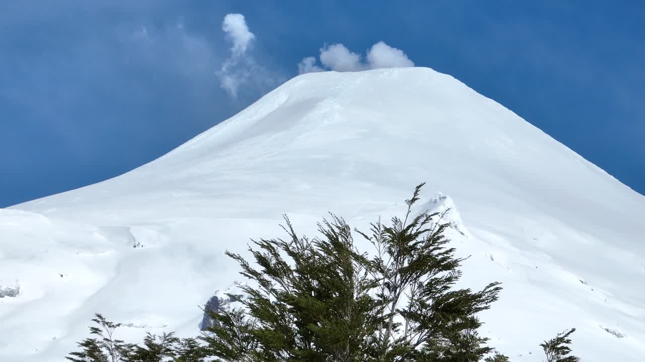 칠레 로스라고스 푸콘의 빌라리카 화산