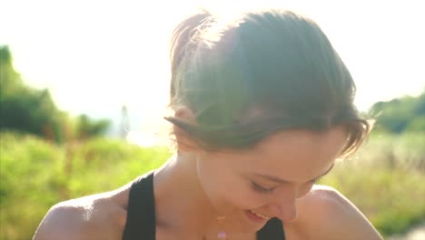 mujer al aire libre